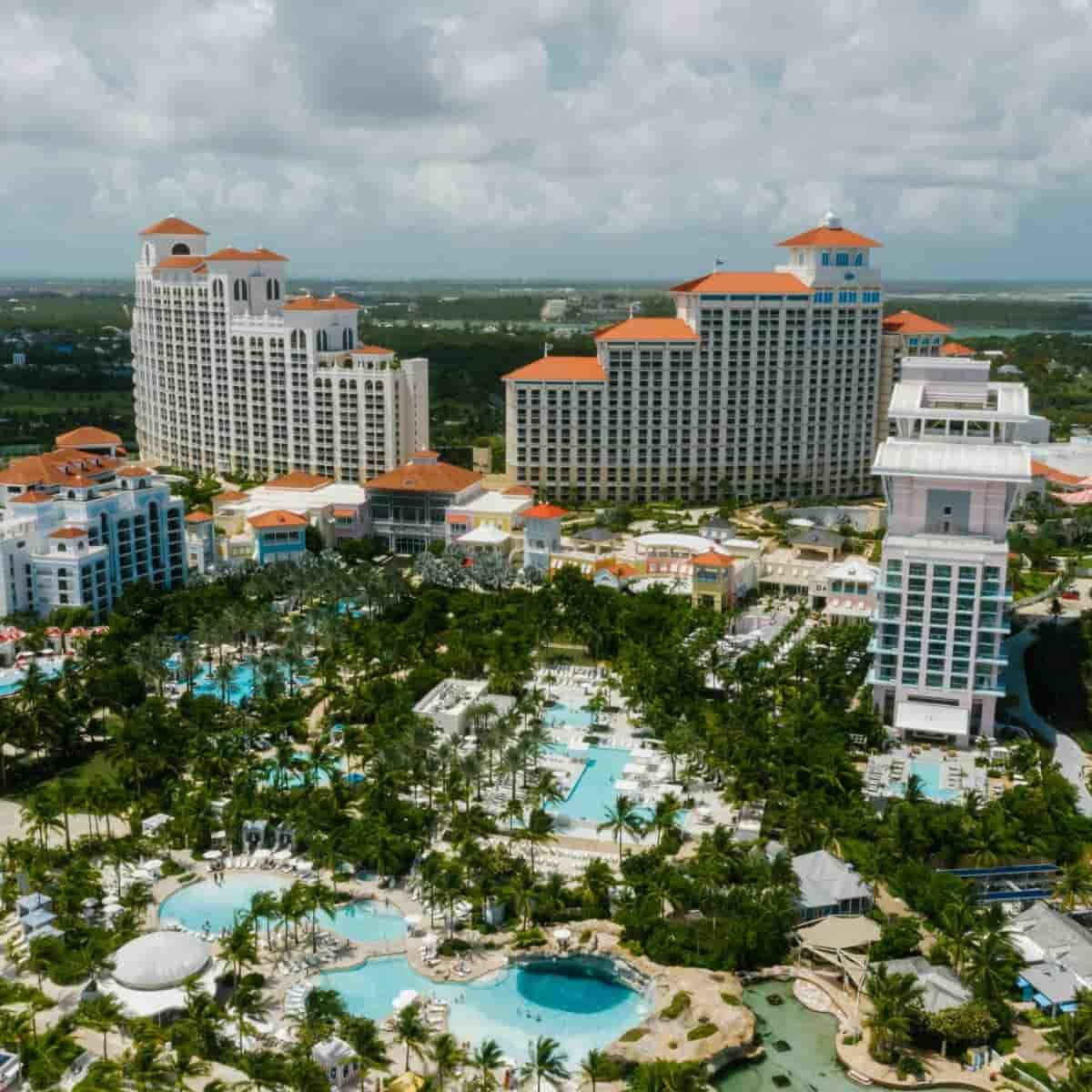 Escapada Exclusiva de 7 Días en Orlando y Miami – Parques de Ensueño y Playas de Lujo